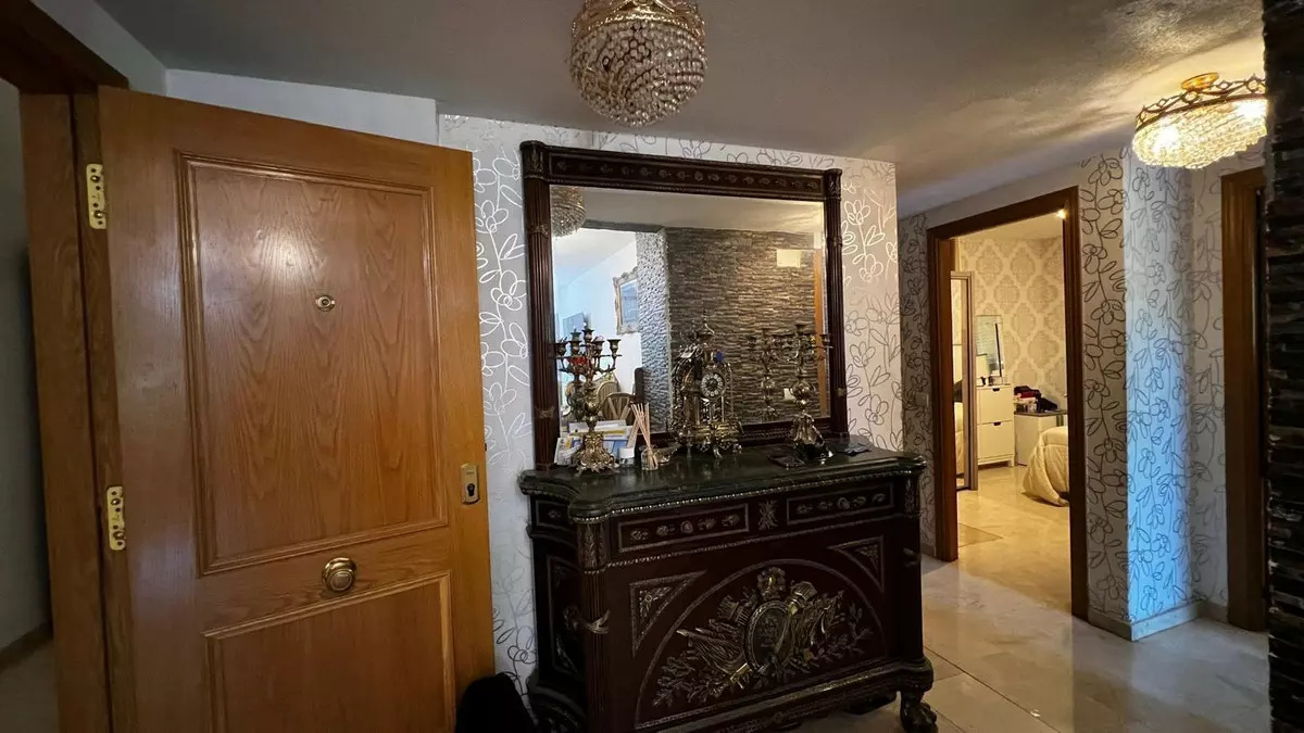3-bedroom Apartment In Torremolinos, Spain (140 M²)