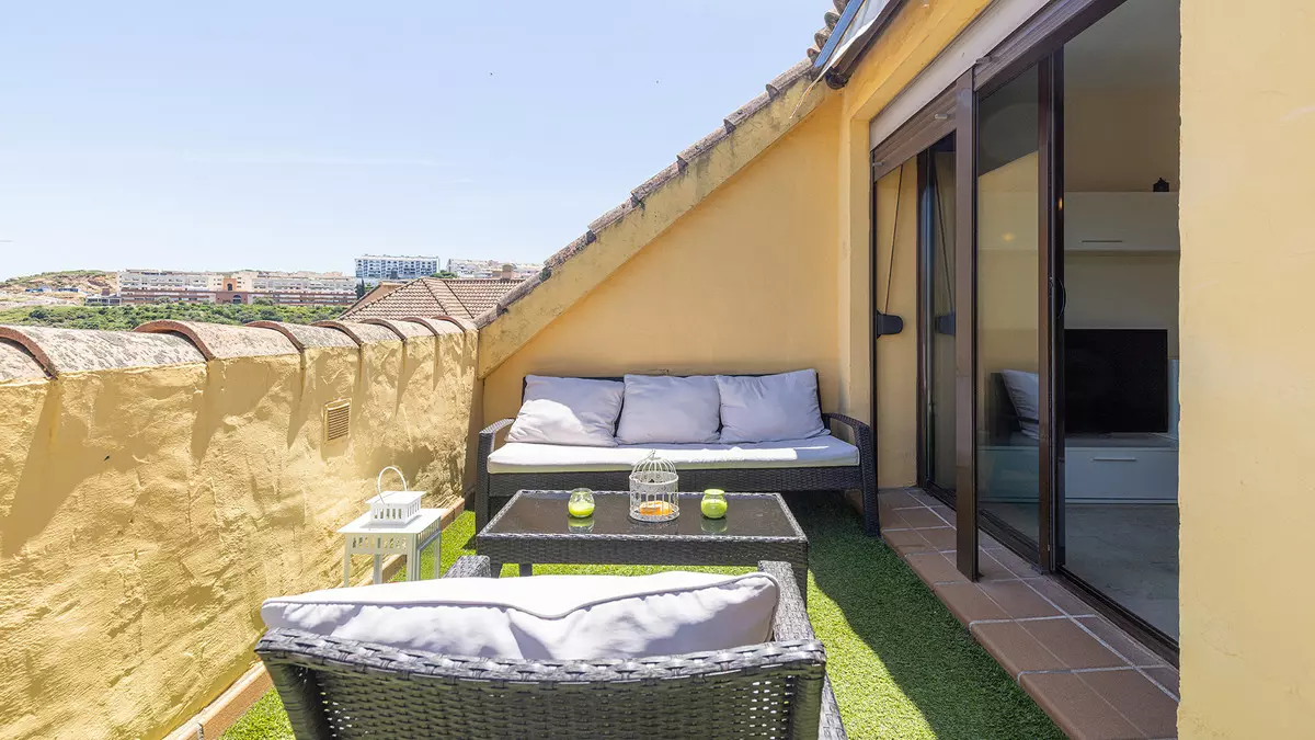 2-bedroom Apartment In Manilva, Spain (90 M²)