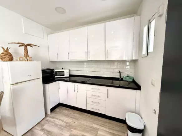 2-bedroom Apartment In Fuengirola, Spain (57 M²)
