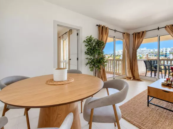 2-bedroom Apartment In Fuengirola, Spain (85 M²)