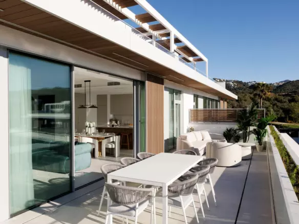 3-bedroom Apartment In Marbella, Spain (155 M²)