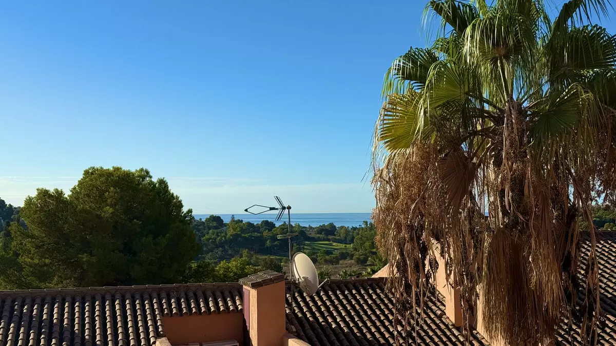 1-bedroom Apartment In Benahavis, Spain (78 M²)
