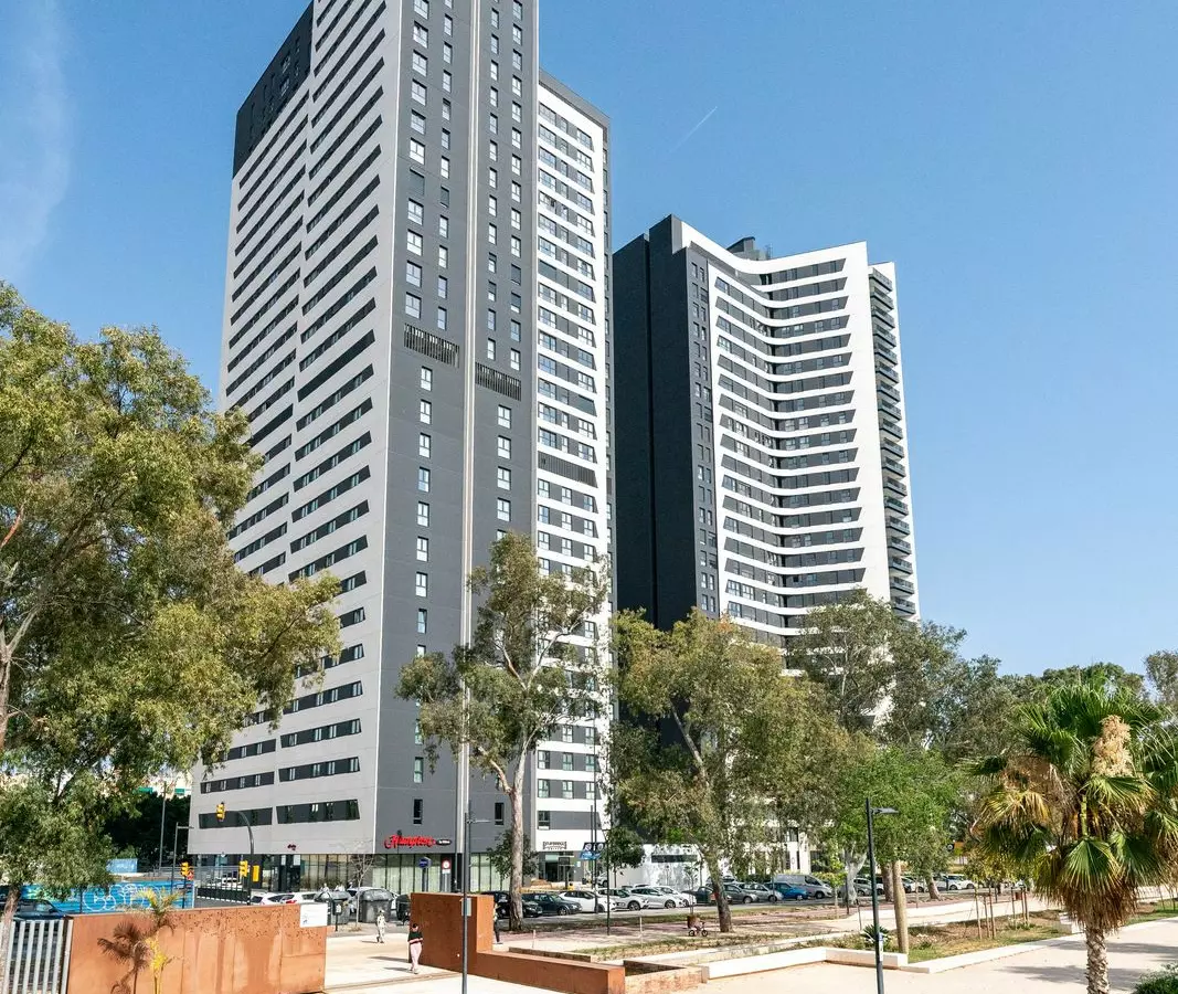 3-bedroom Apartment In Málaga, Spain (108 M²)