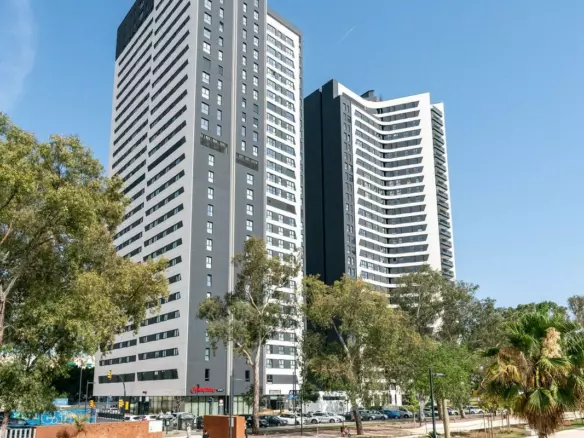 3-bedroom Apartment In Málaga, Spain (108 M²)