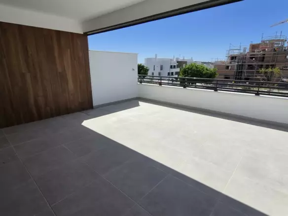 2-bedroom Apartment In Estepona, Spain (99 M²)