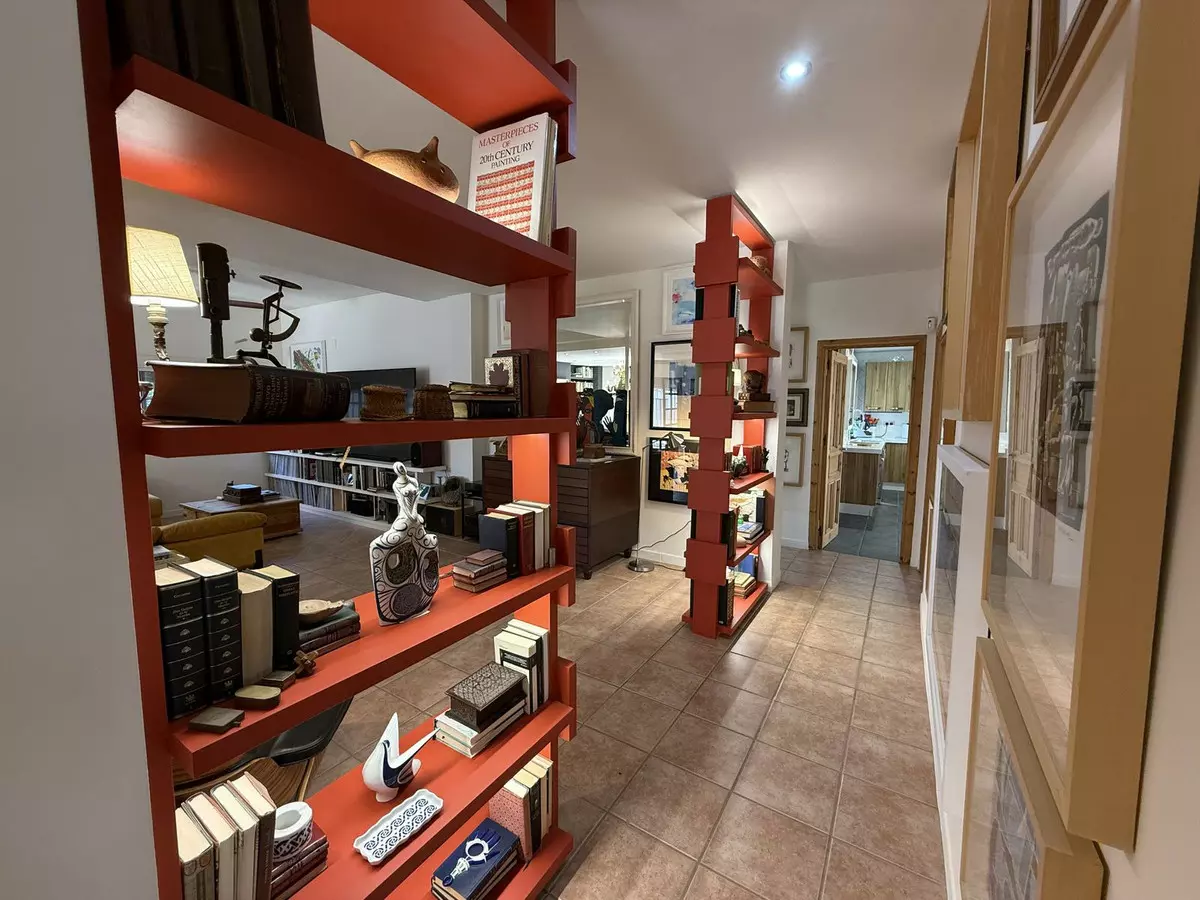 3-bedroom Villa In Torremolinos, Spain (400 M²)