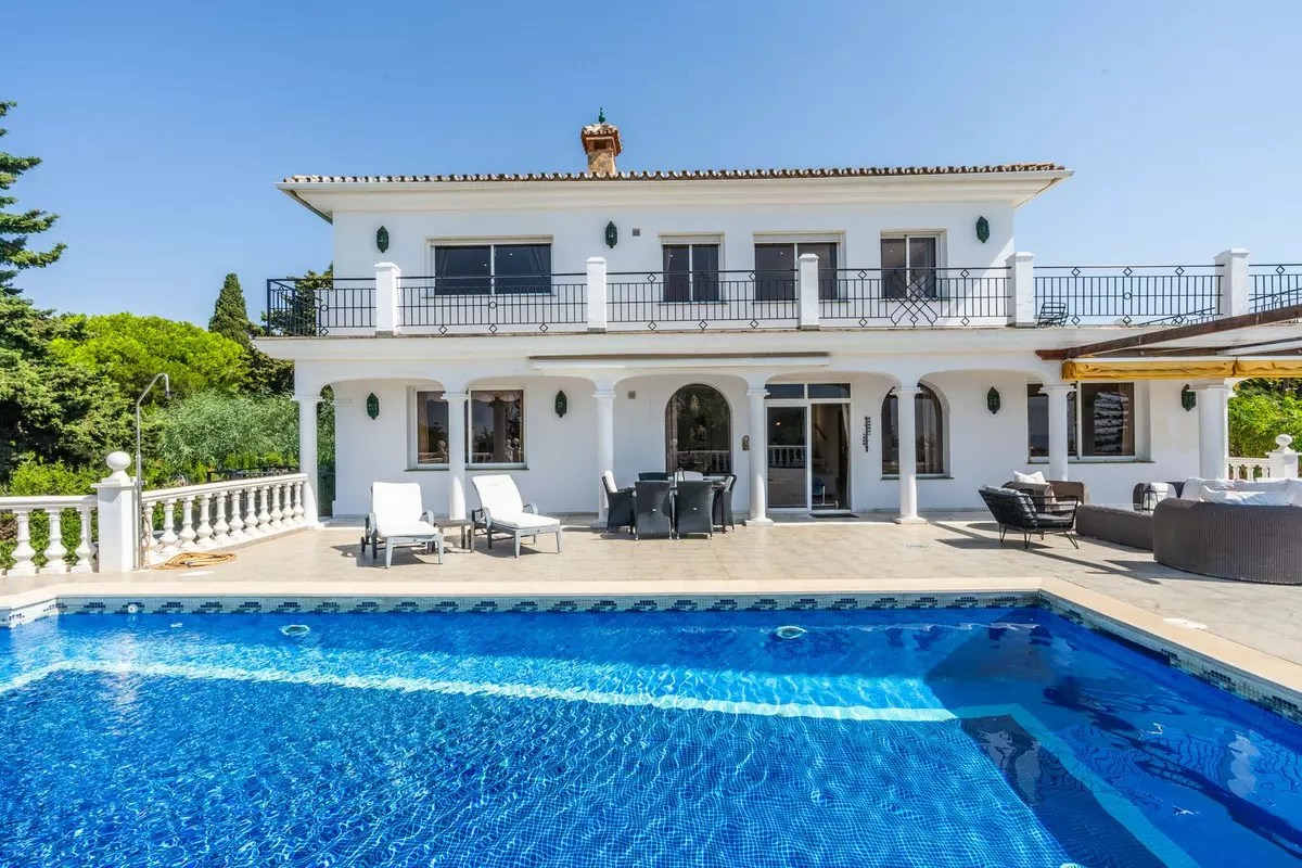 5-bedroom Villa In Mijas, Spain (627 M²)