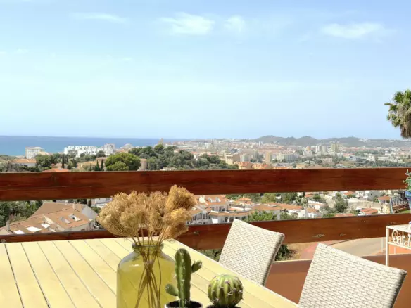 3-bedroom Apartment In Fuengirola, Spain (115 M²)