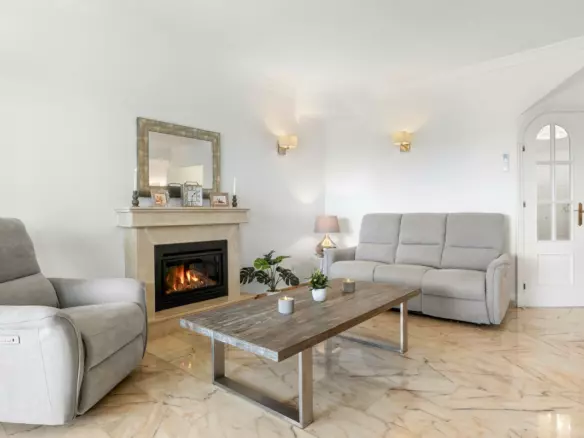 3-bedroom Villa In Mijas, Spain (181 M²)