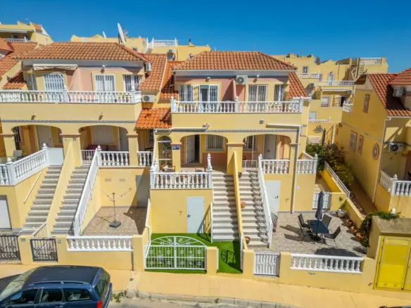 2-bedroom Town House In Orihuela, Spain (64 M²)