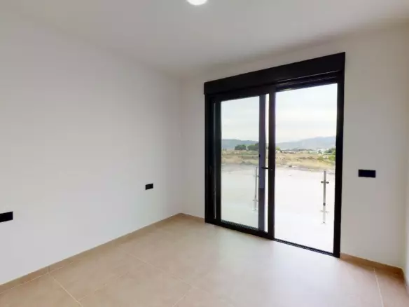 3-bedroom Villa In La Romana, Spain (248 M²)