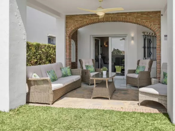 3-bedroom Villa In Mijas, Spain (181 M²)