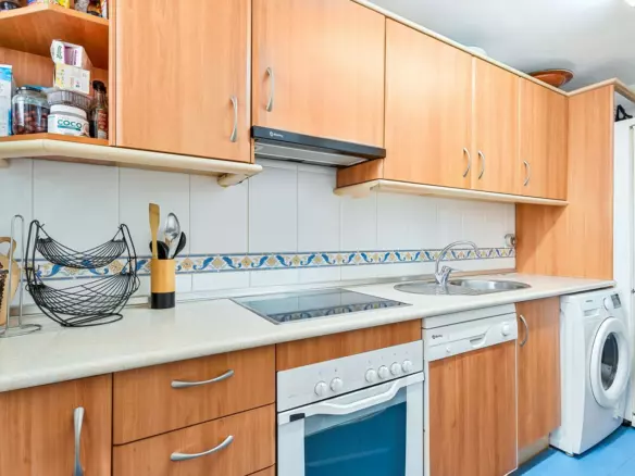 3-bedroom Apartment In Estepona, Spain (126 M²)