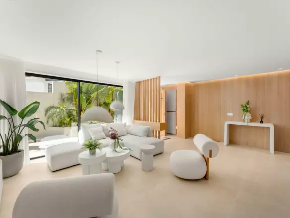 5-bedroom Villa In Marbella, Spain (245 M²)