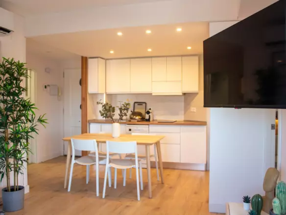 2-bedroom Apartment In Torrevieja, Spain (50 M²)