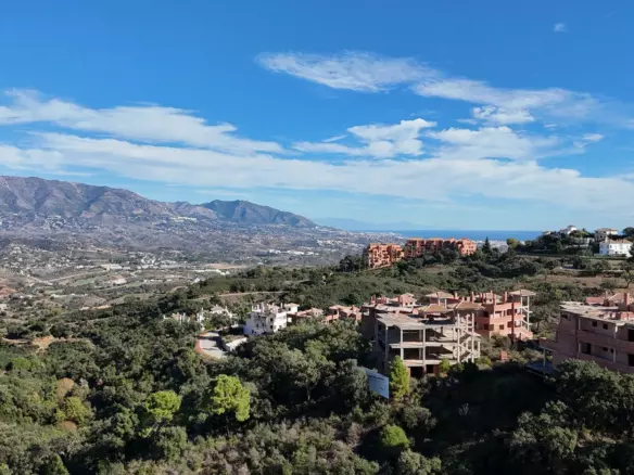 4-bedroom Villa In Marbella, Spain (553 M²)