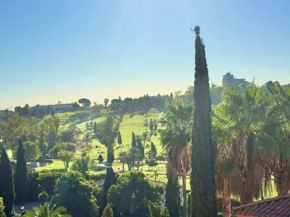 1-bedroom Apartment In Benahavis, Spain (78 M²)