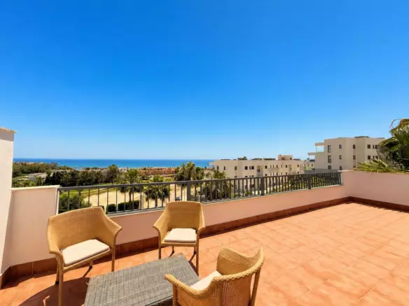 2-bedroom Apartment In Casares, Spain (98 M²)