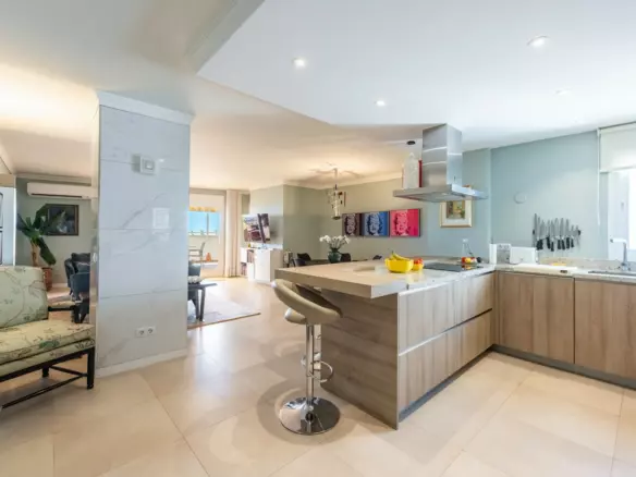 2-bedroom Apartment In Marbella, Spain (138 M²)
