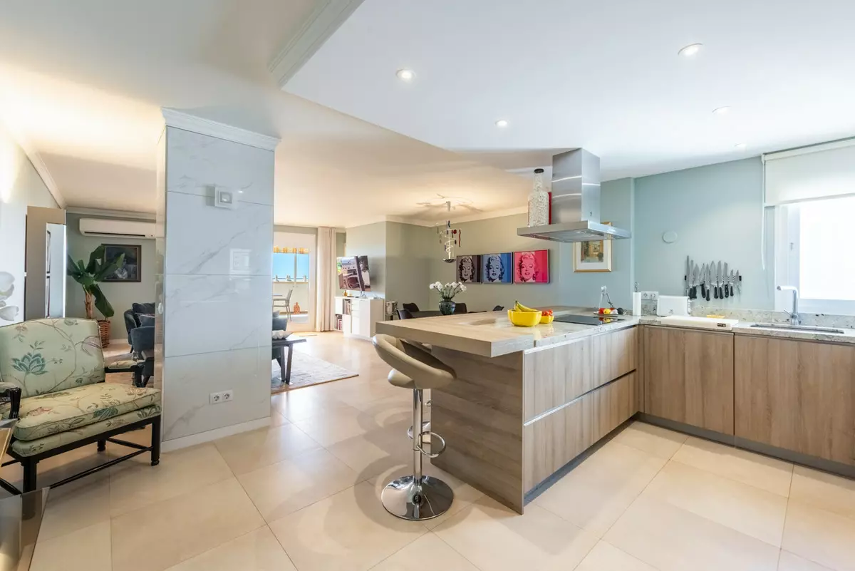 2-bedroom Apartment In Marbella, Spain (138 M²)