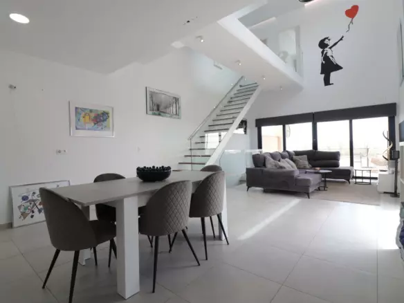 4-bedroom Villa In Benijofar, Spain (319 M²)