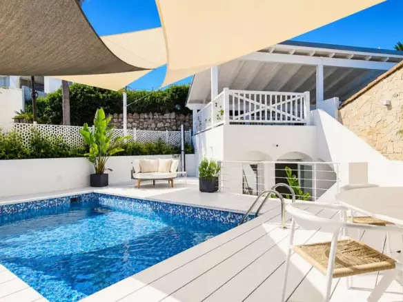 3-bedroom Villa In Estepona, Spain (200 M²)