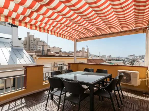 3-bedroom Apartment In Fuengirola, Spain (141 M²)