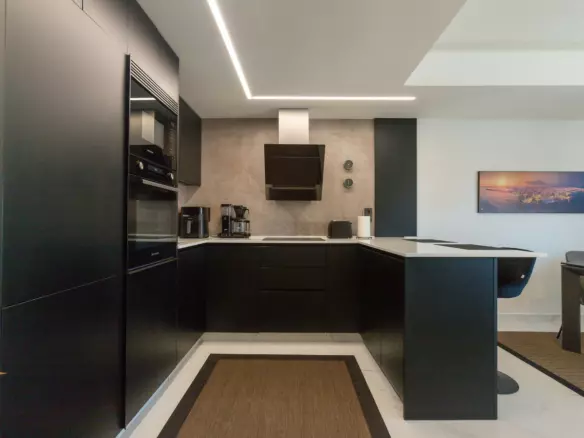 3-bedroom Apartment In Torrevieja, Spain (96 M²)