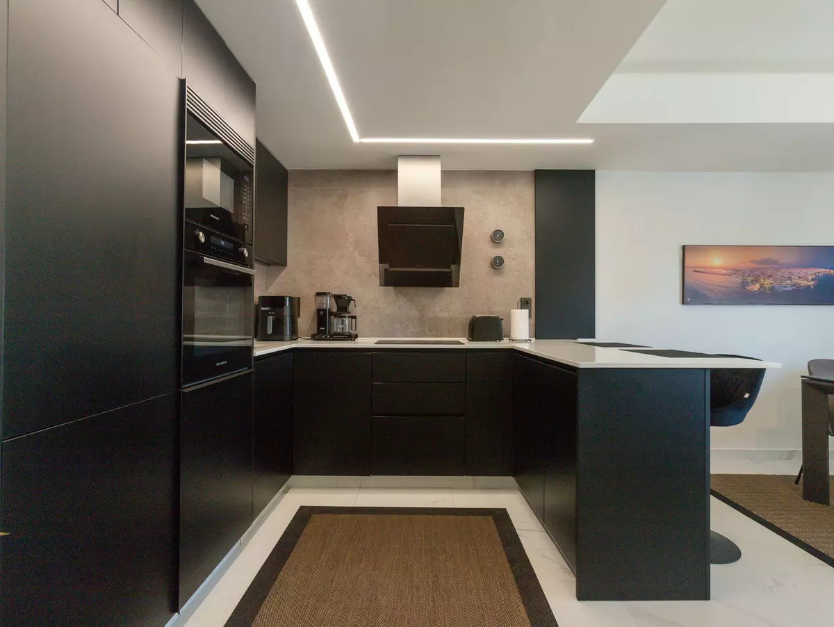 ShowFeedImage-4c66e9 3-bedroom Apartment In Torrevieja, Spain (96 M²)