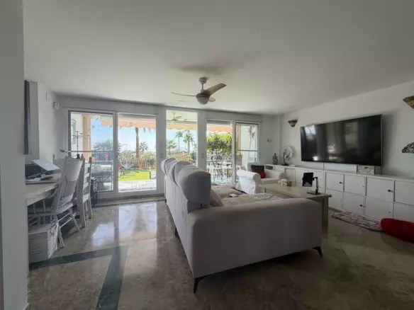 3-bedroom Town House In Estepona, Spain (225 M²)