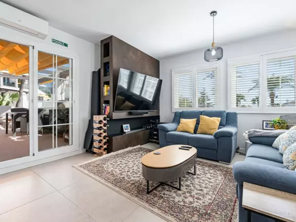2-bedroom Apartment In Marbella, Spain (82 M²)