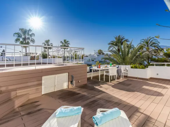 3-bedroom Apartment In Marbella, Spain (312 M²)