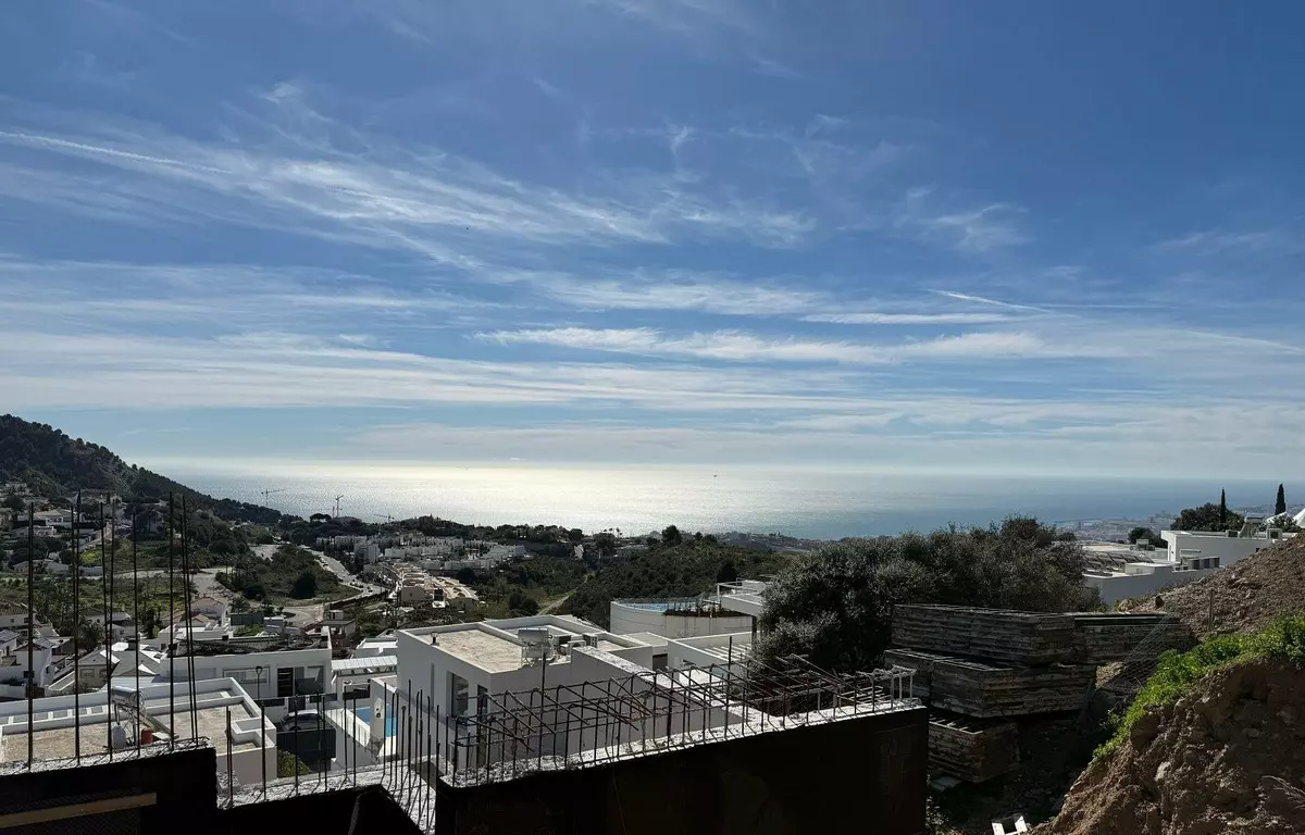 4-bedroom Villa In Mijas, Spain (234 M²)