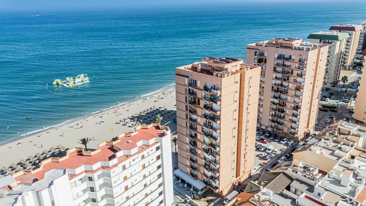 2-bedroom Apartment In Fuengirola, Spain (51 M²)