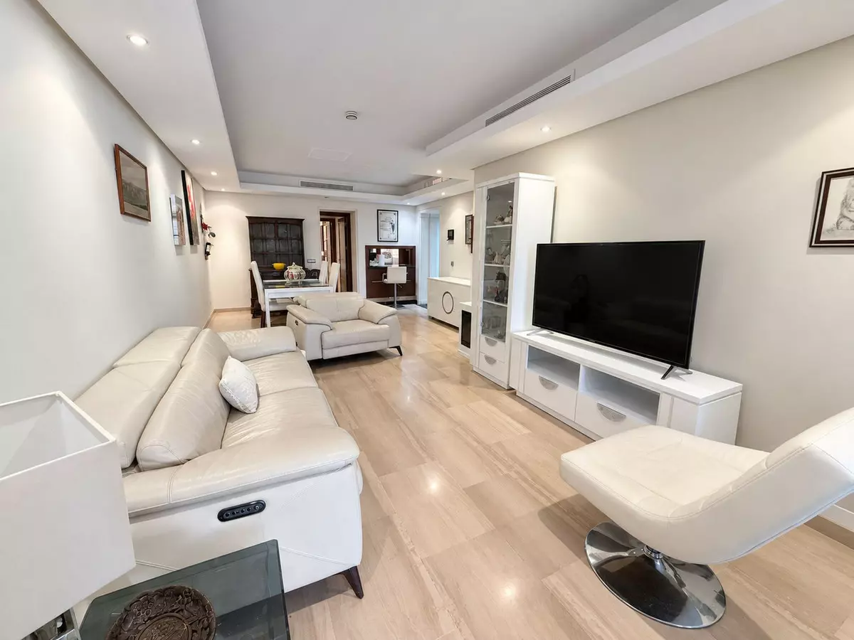 2-bedroom Apartment In Estepona, Spain (134 M²)
