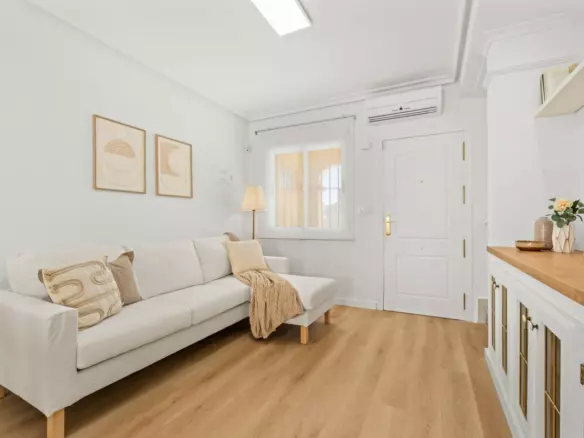 2-bedroom Town House In Orihuela, Spain (64 M²)