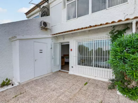 2-bedroom Bungalow In Orihuela, Spain (85 M²)