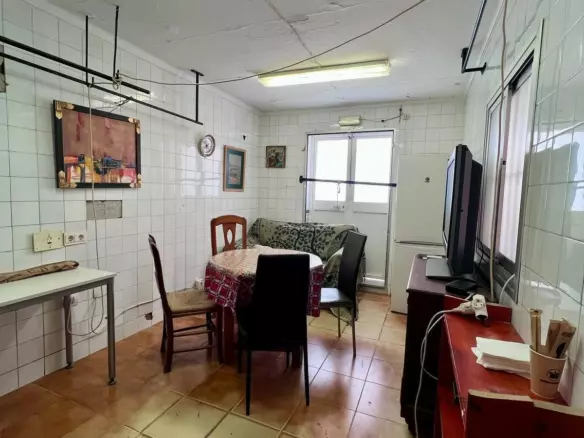 3-bedroom Town House In Estepona, Spain (94 M²)