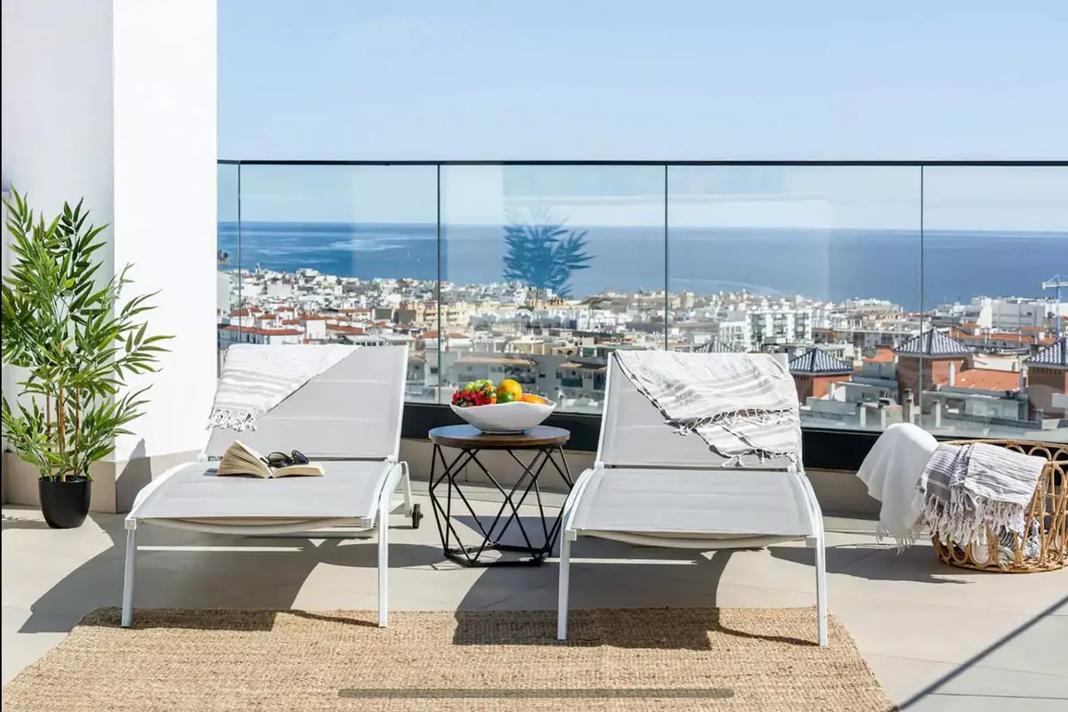 2-bedroom Apartment In Estepona, Spain (99 M²)