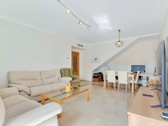 3-bedroom Apartment In Estepona, Spain (126 M²)