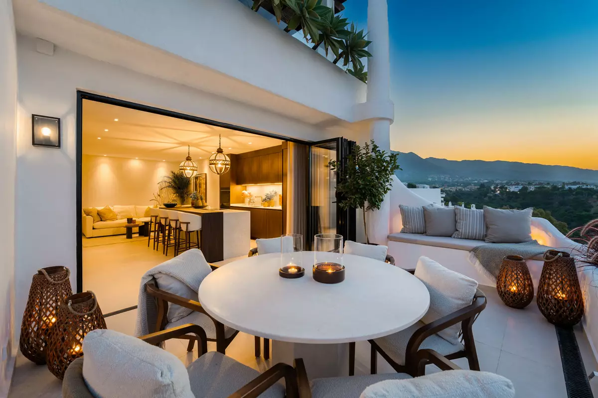 3-bedroom Apartment In Marbella, Spain (126 M²)