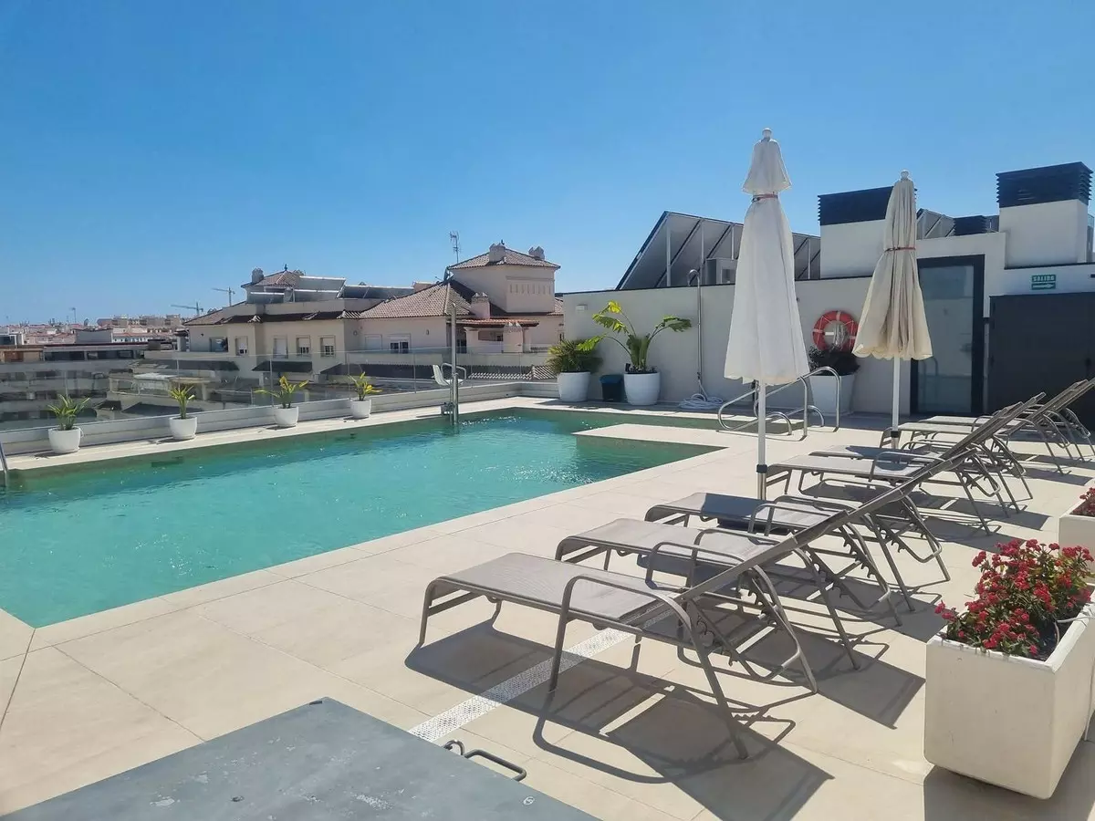 3-bedroom Apartment In Estepona, Spain (102 M²)