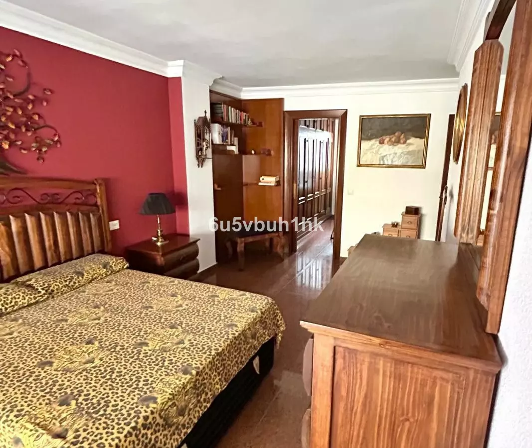 4-bedroom Apartment In Fuengirola, Spain (217 M²)