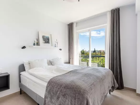 3-bedroom Apartment In Marbella, Spain (136 M²)