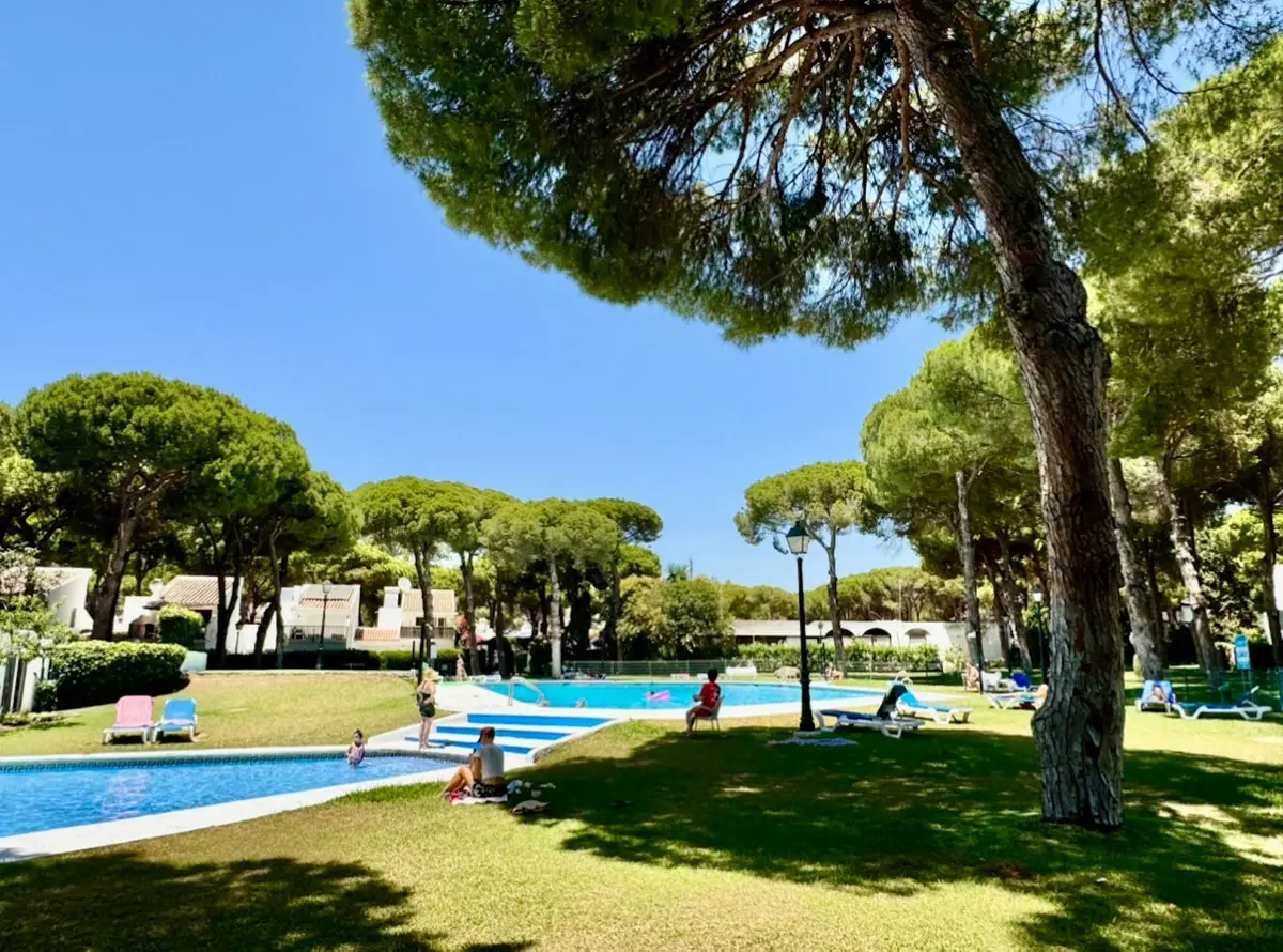 2-bedroom Apartment In Estepona, Spain (56 M²)