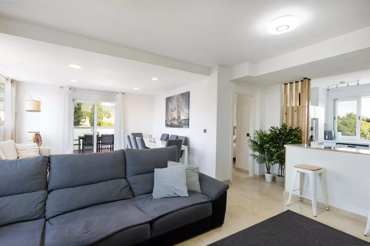2-bedroom Apartment In Torremolinos, Spain (98 M²)