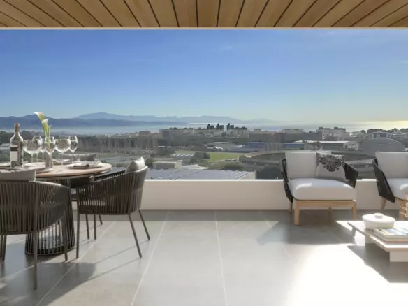 2-bedroom Apartment In Torremolinos, Spain (119 M²)