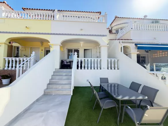 3-bedroom Town House In Orihuela, Spain (80 M²)