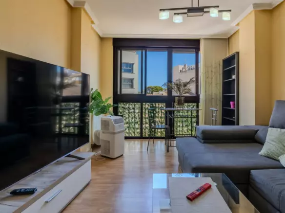 3-bedroom Apartment In Guardamar Del Segura, Spain (82 M²)