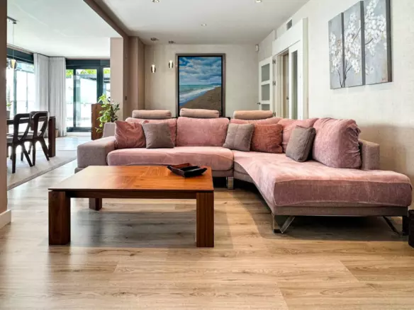 3-bedroom Apartment In Torremolinos, Spain (212 M²)